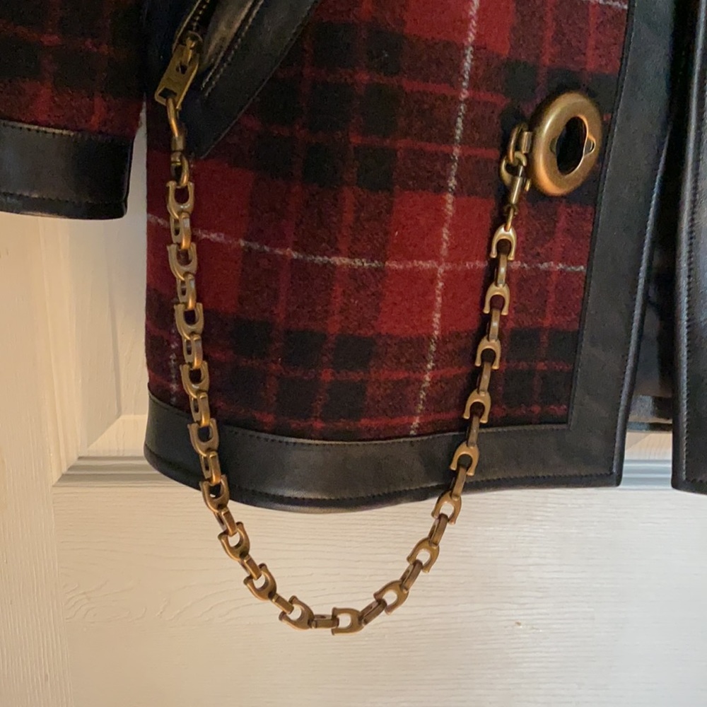 Exclusive Coach 1941 JLO Wool Outerwear Jacket - Picture 5 of 8